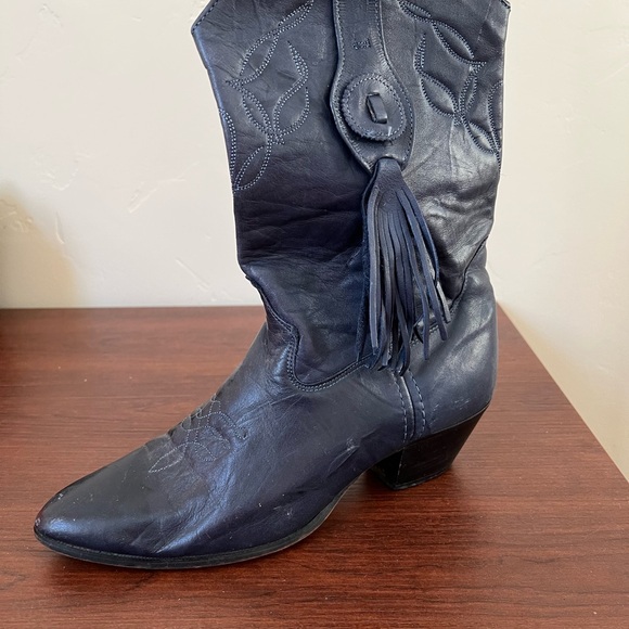 Laredo Women's Navy Heeled Boots - Picture 3 of 5
